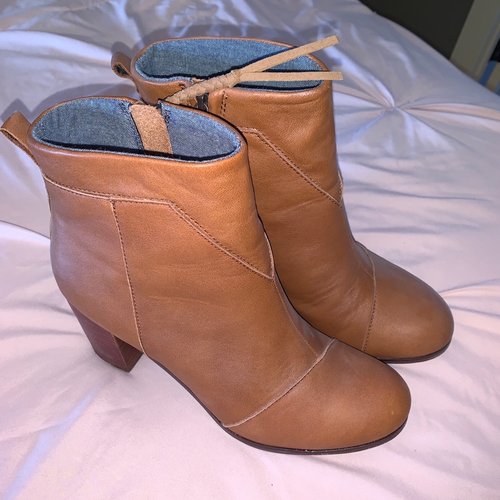 Toms Leather Lunata Booties